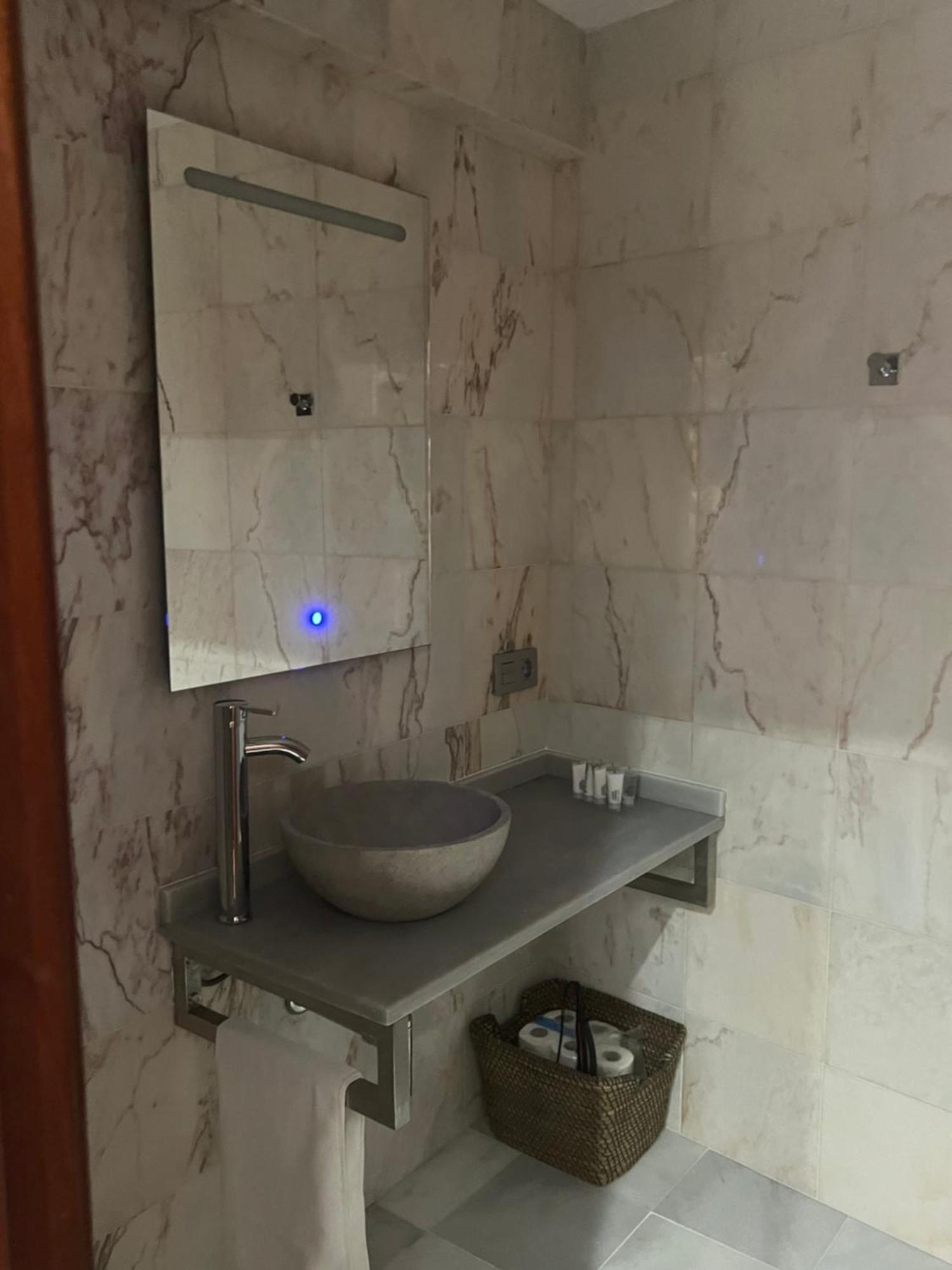 Apartamento Turistico San Nicolas Avilés Eksteriør bilde