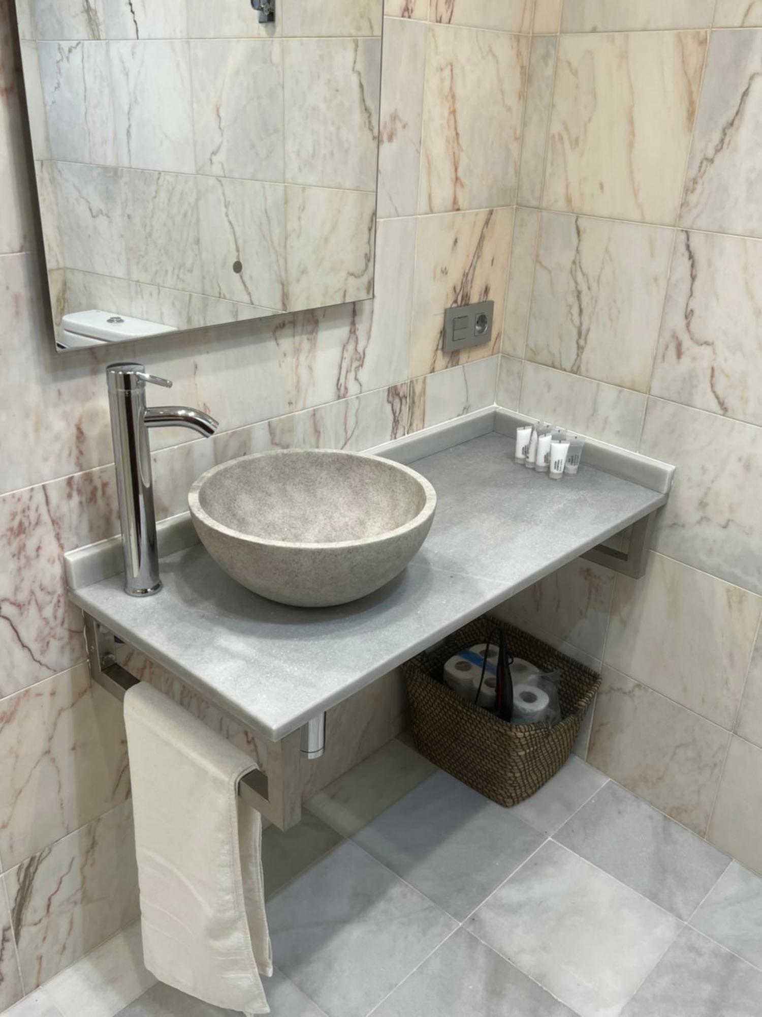 Apartamento Turistico San Nicolas Avilés Eksteriør bilde